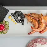 Kiss Beachfront & Restaurant