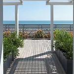 Kiss Beachfront & Restaurant Cervia
