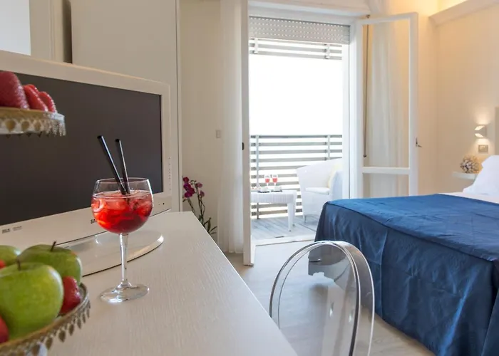 Kiss Beachfront & Restaurant 3* 切尔维亚