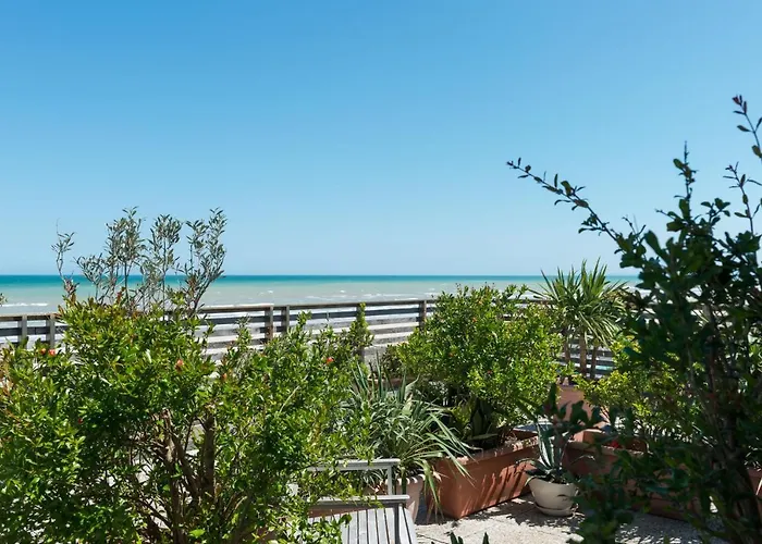 Kiss Beachfront Hotel&restaurant Hotel Cervia