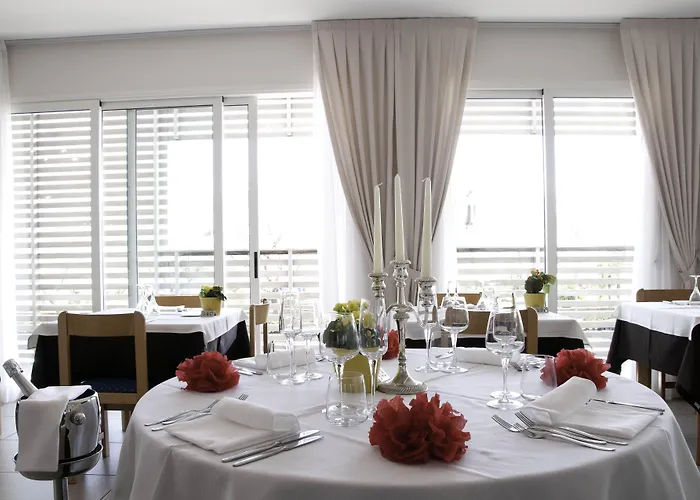 Kiss Beachfront & Restaurant 3* 切尔维亚