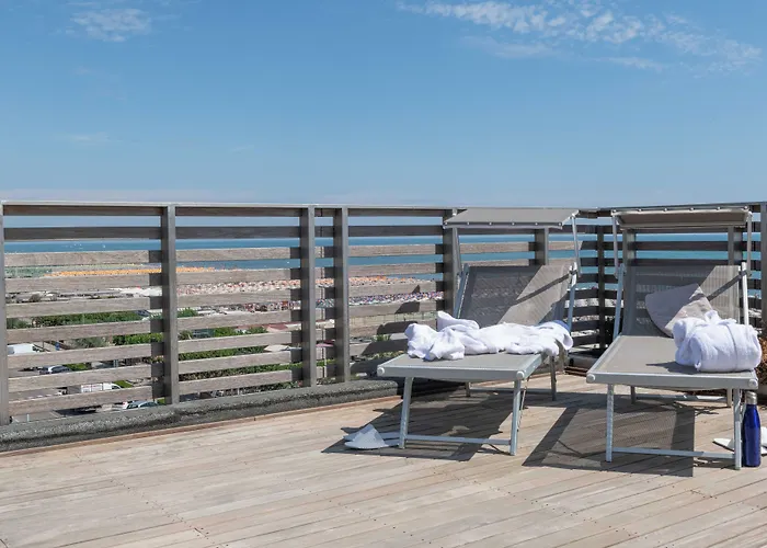 Kiss Beachfront Hotel&restaurant 3*