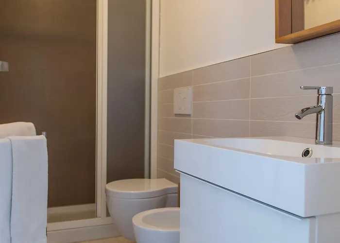 Kiss Beachfront & Restaurant Otel