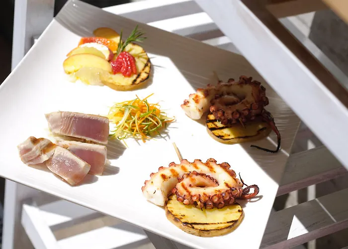 酒店 Kiss Beachfront & Restaurant 切尔维亚