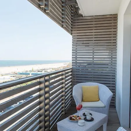 Kiss Beachfront & Restaurant Hotell 3*