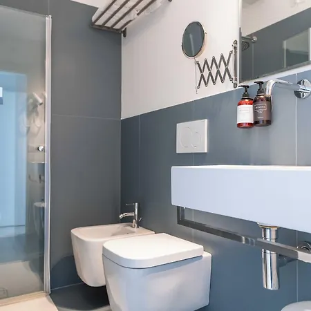 Kiss Beachfront & Restaurant 3*