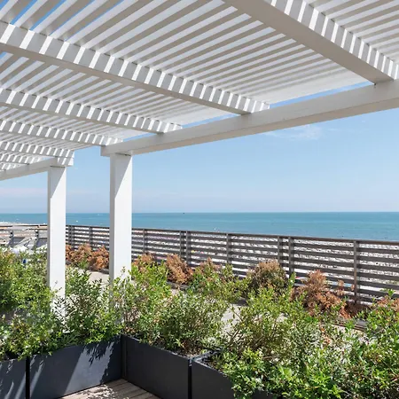 Kiss Beachfront & Restaurant 3* Cervia