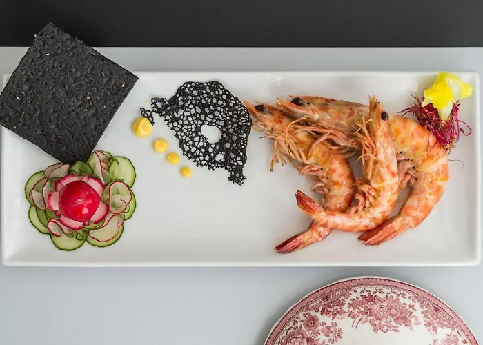 Kiss Beachfront & Restaurant